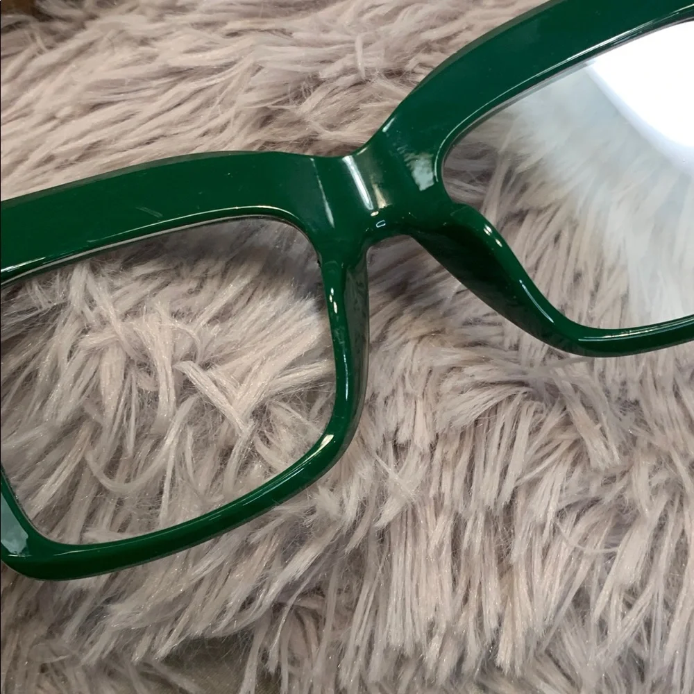 🌹Green Modern Retro Style Oversized Square Fashion Glasses Or Prescription